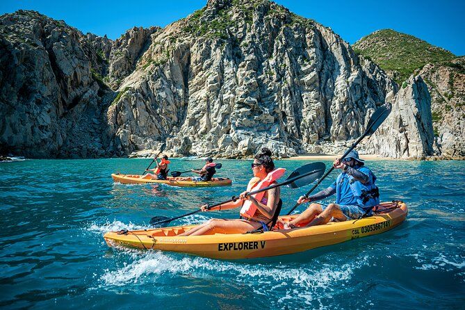 Imagen del tour: Aventura en kayak en el Arco y la Bahía de Los Cabos