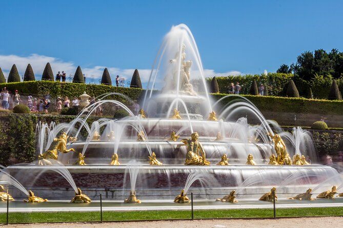Imagen del tour: Visita en vivo al Palacio de Versalles con acceso a los jardines desde París
