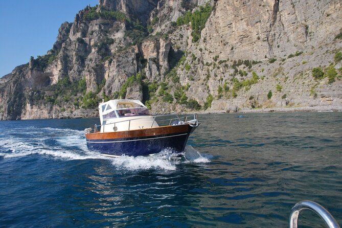Imagen del tour: Crucero privado de día completo por la costa de Amalfi desde Positano