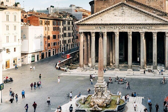 Imagen del tour: Panteón, Fontana di Trevi y Plaza de España: tour privado de medio día