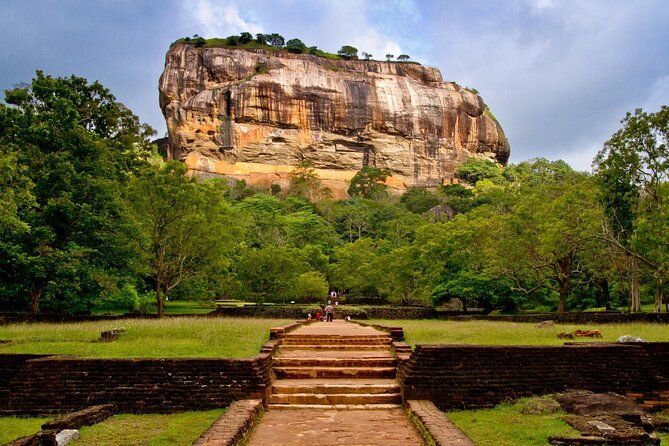 Imagen del tour: Visita Sigiriya, Dambulla y Kandy - 02 Días, Todo Incluido.