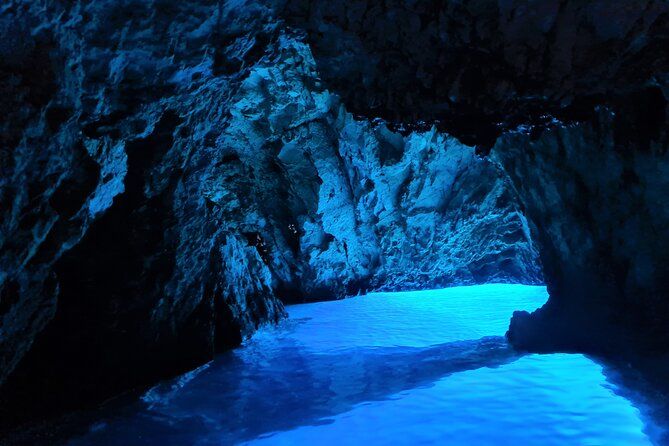 Imagen del tour: Excursión de lujo a la cueva azul desde Milna