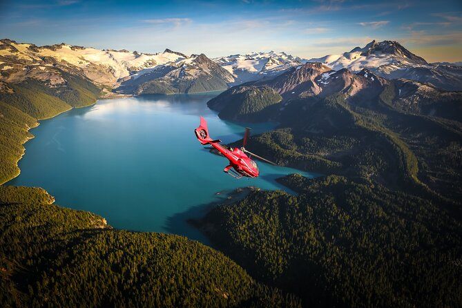 Imagen del tour: Tour en helicóptero Whistler + aterrizaje en la montaña
