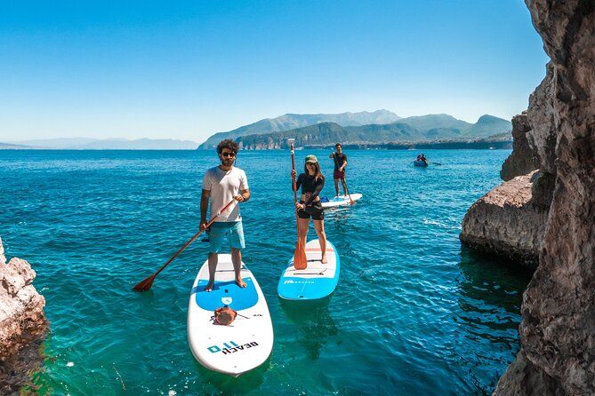 Imagen del tour: Tour de paddle surf desde Sorrento a Bagni Regina Giovanna