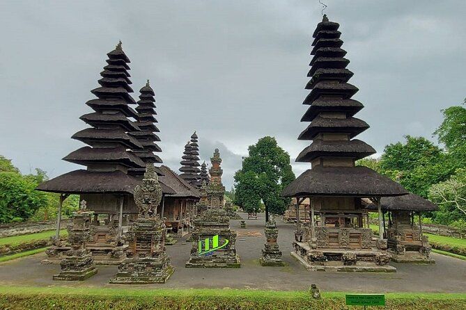 Imagen del tour: Tour privado de medio día a Tanah Lot y el Templo Real de Bali