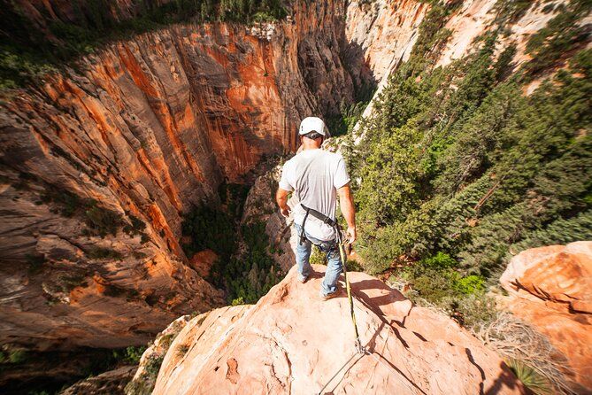 Imagen del tour: Por encima de Zion Via Ferrata - Escalada en grupo abierto