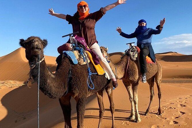Imagen del tour: Paseo en camellos para el atardecer en Merzouga Dunes