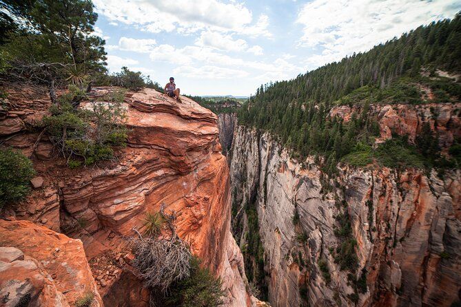 Imagen del tour: Por encima de Zion Via Ferrata - Escalada en grupo privado