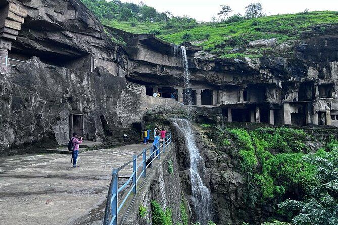 Imagen del tour: Excursión privada de 3 días a las cuevas de Ajanta Ellora y la ciudad local de Aurangabad.