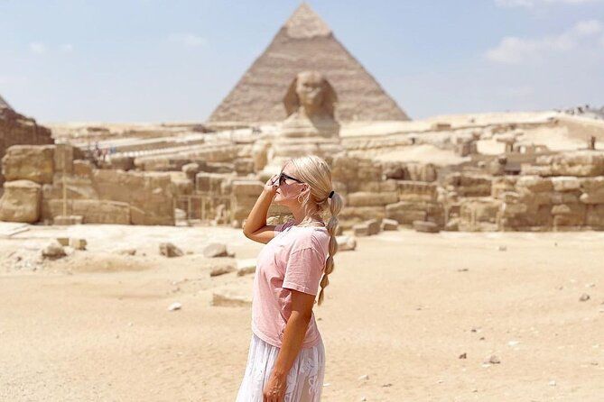 Imagen del tour: Pirámides privadas de medio día en Giza con paseo en camello y almuerzo