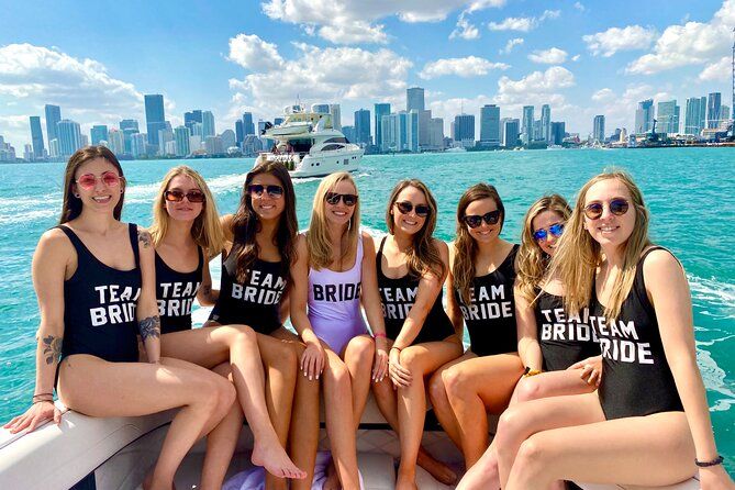 Imagen del tour: Explora Miami con una excursión en barco privado