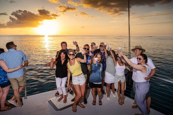 Imagen del tour: Crucero al atardecer en Key West con champán y aperitivos