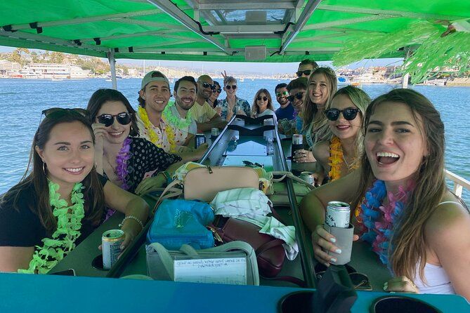 Imagen del tour: Pedalea, festeja y navega en el Brew Boat de Newport Beach