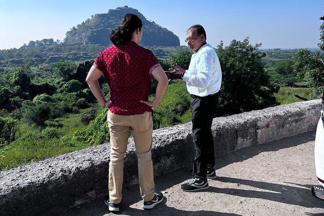 Imagen del tour: Visita guiada privada de 2 días a las cuevas de Ajanta y Ellora.