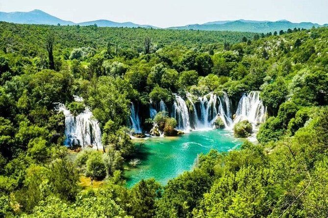 Imagen del tour: Aventura absoluta en Herzegovina: cascadas de Kravice, Sky Walk, Blagaj, Pocitelj