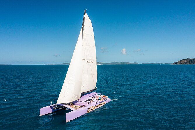 Imagen del tour: Aventura de navegación en islas Whitsunday