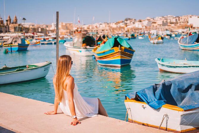 Imagen del tour: Visita guiada de medio día al pueblo pesquero de Marsaxlokk y la gruta azul