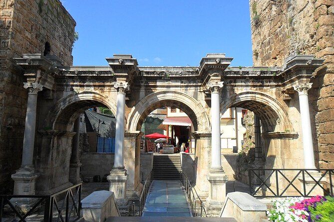 Imagen del tour: Recorrido por la ciudad de Antalya con teleférico y cascadas desde Side Manavgat