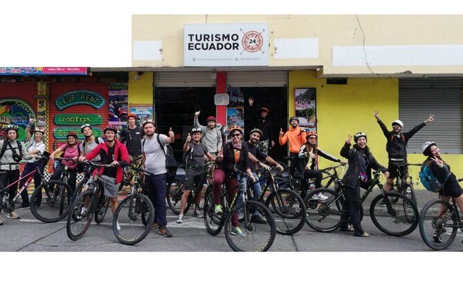 Imagen del tour: Full Day Pailón del Diablo y Casa del Arbol en Bicicleta