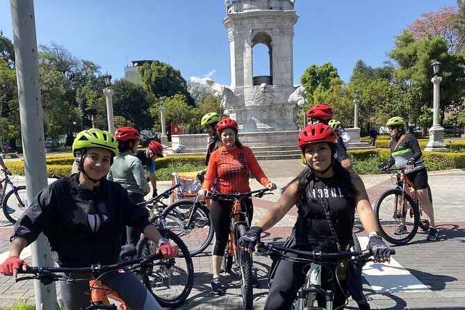 Imagen del tour: Bici Tour de 3 horas Ciudad de Guatemala Sur