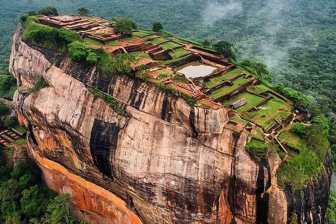 Imagen del tour: Tour privado de 7 días de Colombo Sigiriya Kandy y Bentota