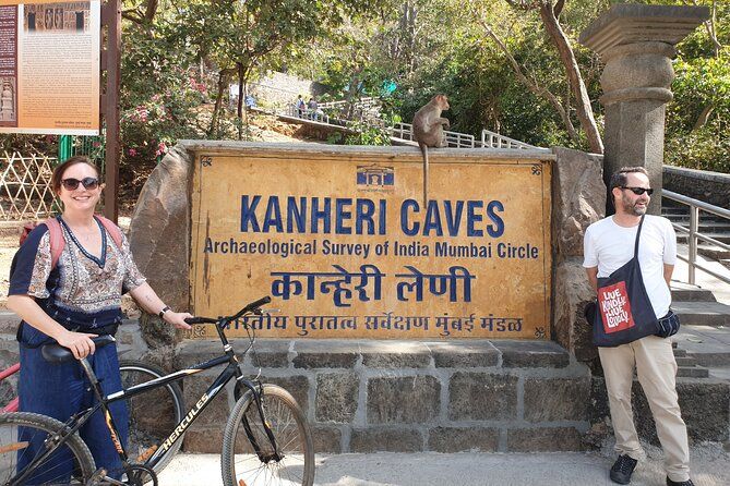 Imagen del tour: Parque Nacional Sanjay Gandhi (SGNP) + Cuevas Kenheri + Lion Safari + Templo Jain