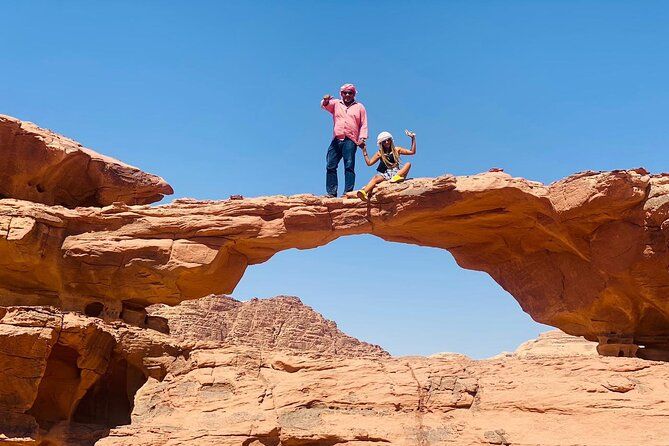 Imagen del tour: Excursión en jeep de 4 horas (por la mañana o al atardecer): puntos destacados del desierto de Wadi Rum