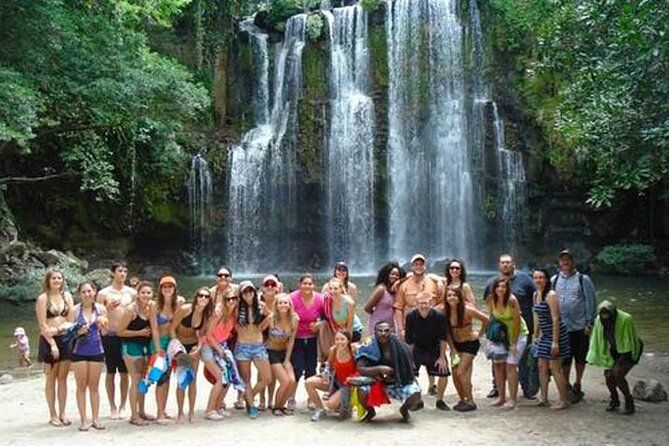 Imagen del tour: Cascada y Laguna Azul: Tour de día completo en Río Celeste Costa Rica