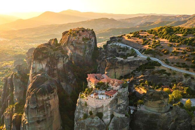 Imagen del tour: Meteora: tour privado de los monasterios por la mañana o al atardecer