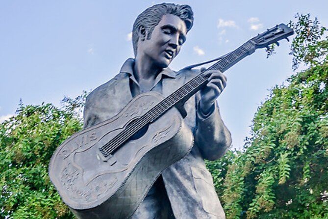 Imagen del tour: Elvis desatado: recorrido privado a pie por Elvis