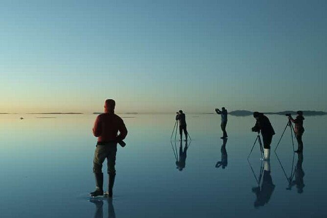 Imagen del tour: Excursión de medio día a las planicies de sal de Uyuni Puesta de sol incluida