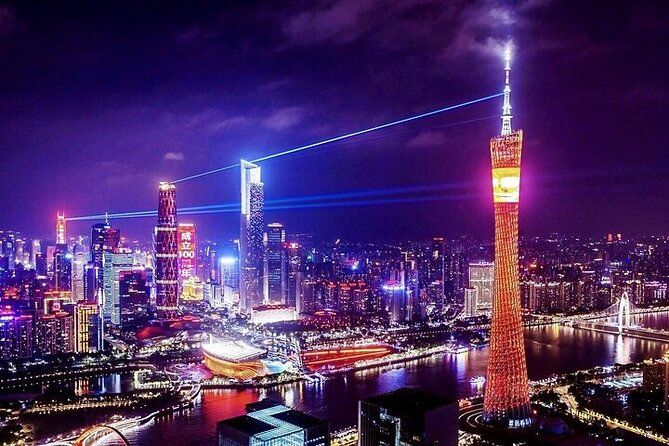 Imagen del tour: Tour nocturno privado de Guangzhou Torre de Cantón y crucero por el río Perla
