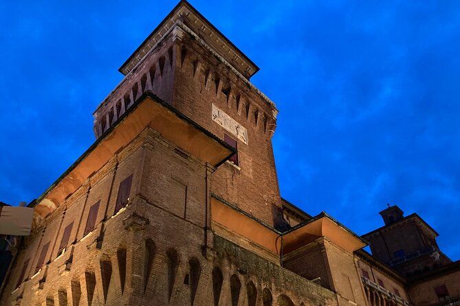 Imagen del tour: Tour privado de Ferrara por los lugares destacados de la ciudad por la noche