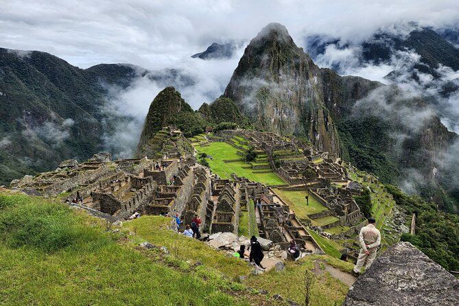 Imagen del tour: Tour Privado Medio Día Machu Picchu Cusco Perú