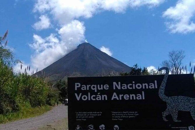 Imagen del tour: Tour Día Completo en Parque Nacional Volcan Arenal