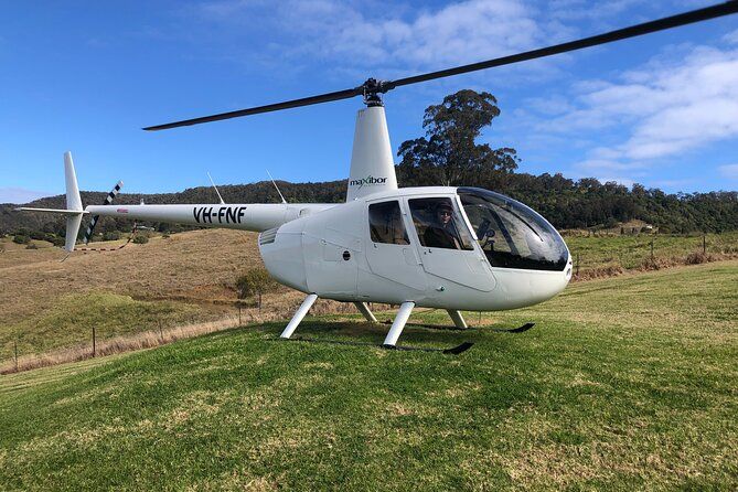 Imagen del tour: Tour de cata de vinos de 3 horas en helicóptero en Hunter Valley