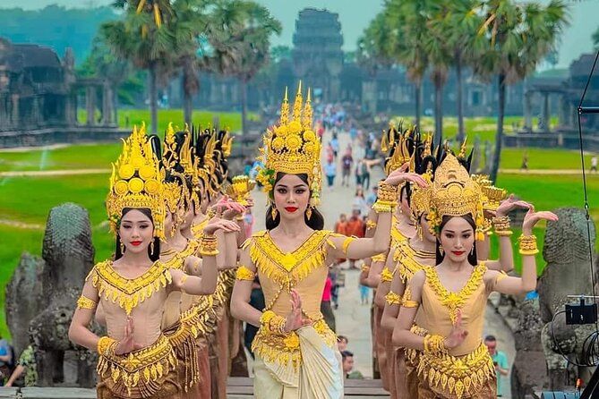 Imagen del tour: Excursión de día completo por los templos de Angkor para grupos pequeños