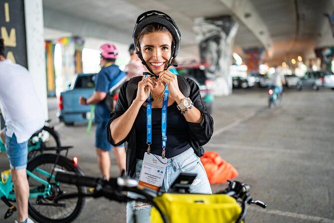 Imagen del tour: San Antonio: recorrido en bicicleta eléctrica por murales, arte callejero y gemas ocultas