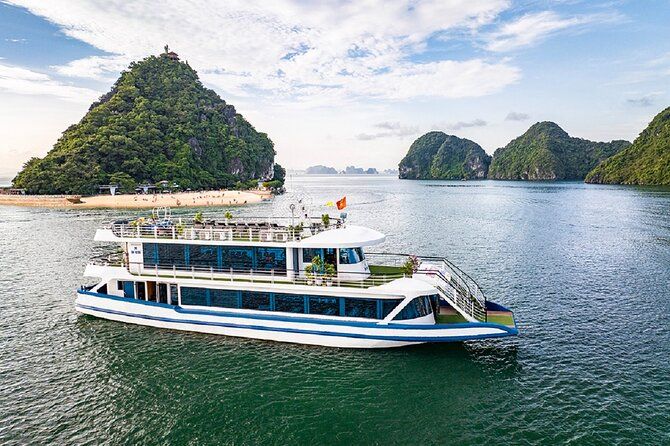 Imagen del tour: Crucero de lujo de día completo por la bahía de Halong y autobús limusina