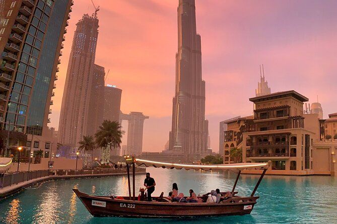 Imagen del tour: Espectáculo de la fuente de Dubái y paseo por el lago