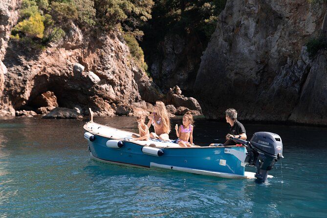Imagen del tour: Tour privado de ida en barco al atardecer desde Vernazza a La Spezia
