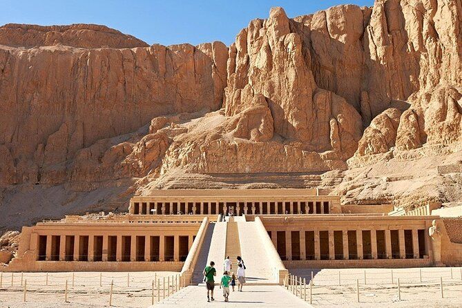 Imagen del tour: Tour privado de día completo por las tumbas y templos de la Ribera Occidental de Luxor