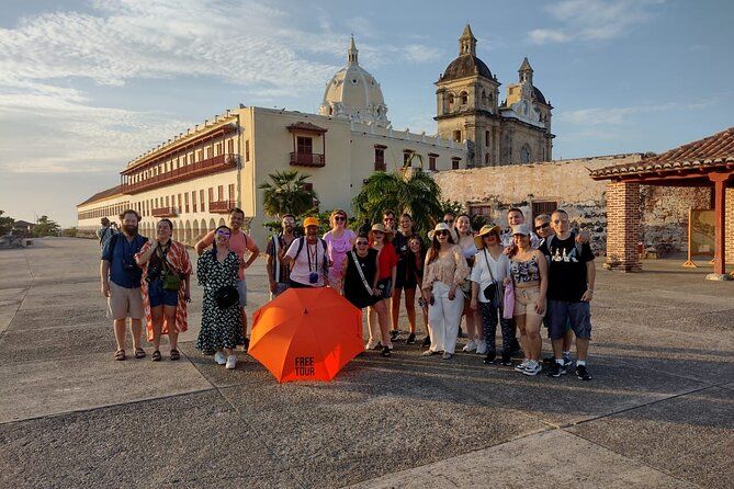 Imagen del tour: Tour Compartido Centro Histórico y Getsemaní en Cartagena