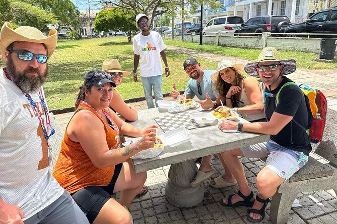 Imagen del tour: Recorrido a pie y gastronómico cultural local por el centro de Basseterre