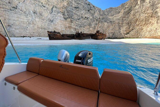 Imagen del tour: Crucero privado de Zante a la playa Shipwreck y las cuevas azules