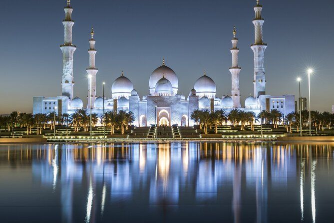 Imagen del tour: Excursión a la Gran Mezquita Sheikh Zayed y Qasr al Watan desde Dubái