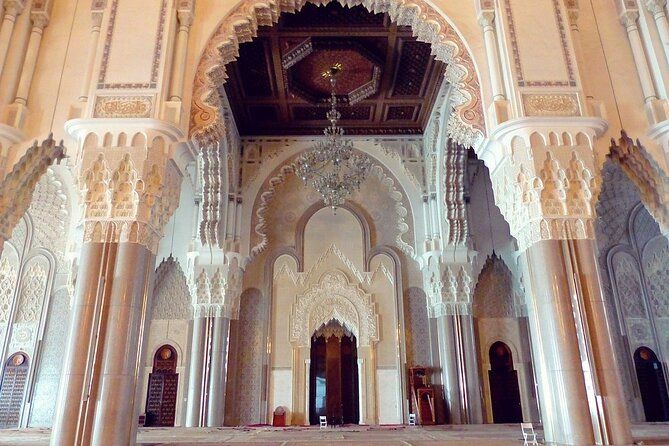 Imagen del tour: Visita a la ciudad de Casablanca con entrada a la mezquita incluida.