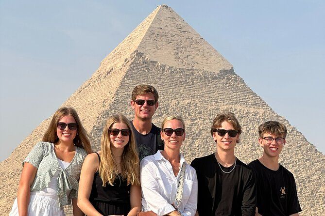 Imagen del tour: Excursión de medio día a las pirámides y la esfinge con paseo en camello