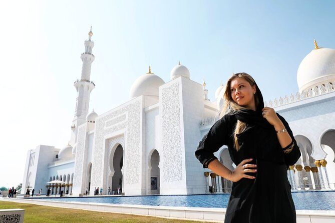 Imagen del tour: Visita la Gran Mezquita Sheikh Zayed de Abu Dhabi en Dubái