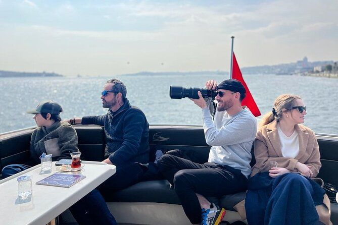 Imagen del tour: Crucero en yate por el Bósforo para grupos pequeños en Estambul